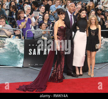 May 21, 2015 - London, England, UK - San Andreas World Premiere, Odeon Leicester Square - Red Carpet Arrivals Photo Shows: (From Left to Right) Carla  Stock Photo