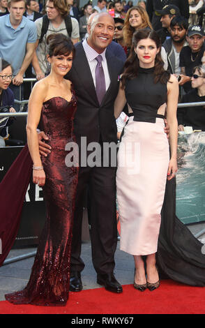 May 21, 2015 - London, England, UK - San Andreas World Premiere, Odeon Leicester Square - Red Carpet Arrivals Photo Shows: (From Left to Right) Carla  Stock Photo