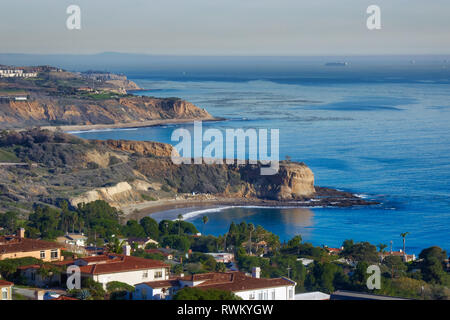 Colorful Southern California coastline with rolling hills covered with beautiful homes and stunning views of the ocean, Rancho Palos Verdes, Californi Stock Photo