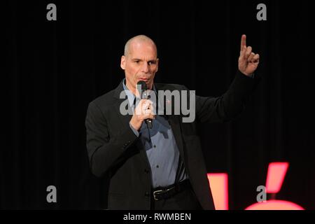 Former Greek finance Minister YANIS VAROUFAKIS presents   the candidates for the European Parliament with his party DIEM 25 (ÌÅÑÁ 25). Stock Photo