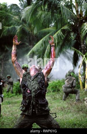 WILLEM DAFOE, PLATOON, 1986 Stock Photo