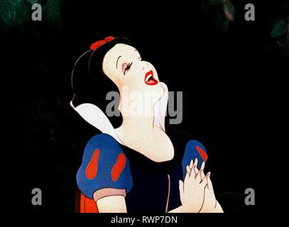 SNOW WHITE, SNOW WHITE AND THE SEVEN DWARFS, 1937 Stock Photo