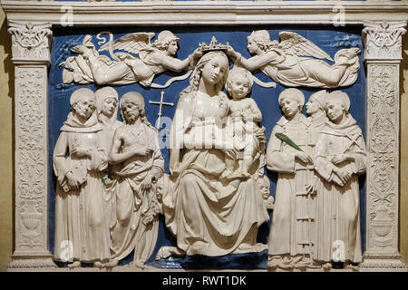 Madonna Enthroned, work by Luca della Robbia, Medici Chapel, Basilica di Santa Croce (Basilica of the Holy Cross) in Florence Stock Photo