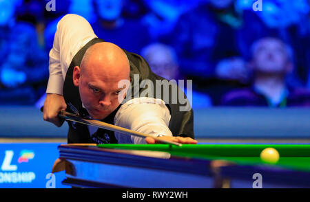 Preston Guild Hall, Preston, UK. 7th Mar, 2019. Snooker, Coral Players Championship; Stuart Bingham in action during the quarter final match against Mark Allen Credit: Action Plus Sports/Alamy Live News Stock Photo