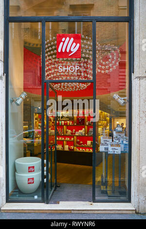 ROME, ITALY - CIRCA NOVEMBER, 2017: entrance to Illy shop in Rome, Italy. Stock Photo