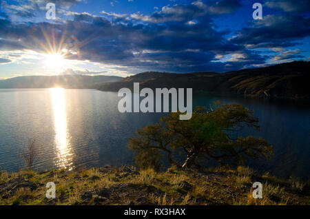 Summer sunset over Kalamalka Lake near Vernon in the Okanagan region of British Columbia, Canada Stock Photo