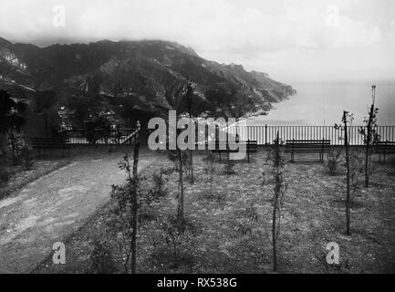 italy, campania, ravello, panora, principessa di piemonte observation platform, 1930 Stock Photo