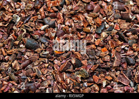 Bunch of raw organic crushed cocoa nibs Stock Photo - Alamy