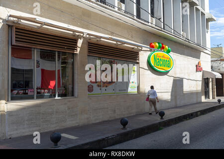 Super mercado hi-res stock photography and images - Alamy