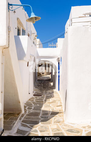 The narrow street of Kastro, the ancient capital of Sifnos. Cyclades, Greece. Europe Stock Photo