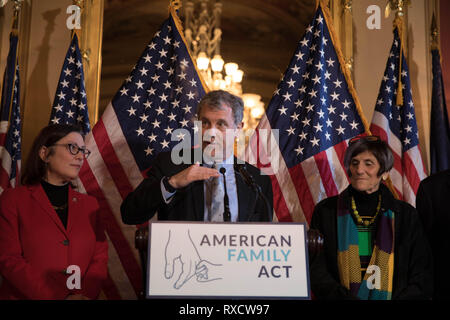 U.S. Senator Sherrod Brown of Ohio during a news conference unveiling the American Family Act on Capitol Hill March 6, 2019 in Washington, DC. The American Family Act of 2019 would dramatically expand the child tax credit including for the first time many poor families. Stock Photo