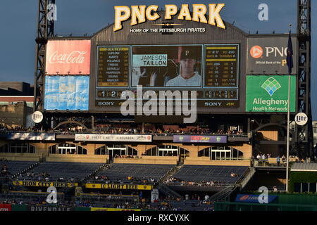 PNC Park, home field to the Pirates playing the Milwaukee Brewers on a  summer night looking down the left field line from the seats in Pittsburgh,  PA Stock Photo - Alamy