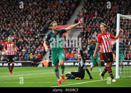 Southampton, UK. 09th Mar, 2019. Harry Kane of Tottenham Hotspur celebrates after scoring his teams first goal - Southampton v Tottenham Hotspur, Premier League, St Mary's Stadium, Southampton - 9th March 2019 Editorial Use Only - DataCo restrictions apply Credit: MatchDay Images Limited/Alamy Live News Stock Photo