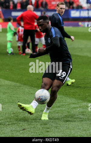 London, UK. 09th Mar, 2019. Viv Solomon-Otabor of Portsmouth warms up during the EFL Sky Bet League 1 match between Charlton Athletic and Portsmouth at The Valley, London, England on 9 March 2019. Photo by Ken Sparks. Editorial use only, license required for commercial use. No use in betting, games or a single club/league/player publications. Credit: UK Sports Pics Ltd/Alamy Live News Stock Photo