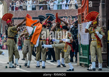 INDIA, ATTARI, The daily border closing ceremony at the Indian-Pakistan border at Wagah-Attari is an opera like spectacle which draws thou Stock Photo