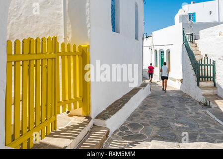 SIFNOS, GREECE - September 11, 2018: Paved alley in Apollonia, the capital of Sifnos. Cyclades, Greece Stock Photo