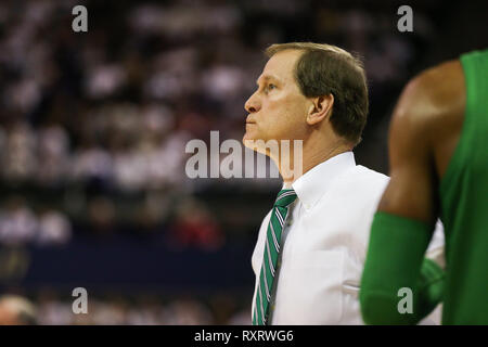 Seattle, WA, USA. 9th Mar, 2019. Oregon Ducks head coach Dana Altman during a college men's basketball game between the Oregon Ducks and the Washington Huskies at Alaska Airlines Arena in Seattle, WA. The Ducks defeated the Huskies 55-46. Sean Brown/CSM/Alamy Live News Stock Photo