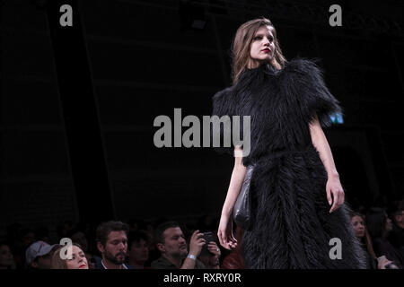 Lisbon, Portugal. 10th Mar, 2019. A model is seen walking the runway during Aleksandar Protic fashion show at 'Modalisboa Insight' - Lisbon Fashion Week at Carlos Lopes Pavillion, Lisbon. Credit: Hugo Amaral/SOPA Images/ZUMA Wire/Alamy Live News Stock Photo