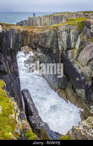 Natural Stone Bridge at the Dunmanus Bay, West Cork Stock Photo
