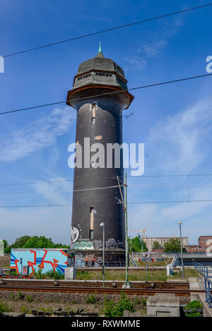 Wasserturm, Bahnhof Ostkreuz, Friedrichshain, Berlin Deutschland Stock Photo