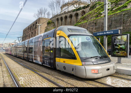 Porto Metro System Station At Porto Airport Stock Photo Alamy porto-metro-system-station-at-porto-airport-stock-photo-alamy