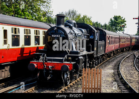 2MT 2-6-0 no 46443 arriving at Bridgnorth Station on the Severn valley Railway Stock Photo