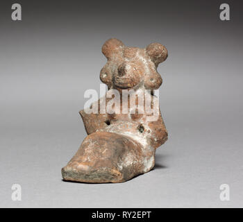 Figurine, 1325-1521. Mexico, Aztec, 14th century-16th century. Terracotta; overall: 6 cm (2 3/8 in Stock Photo