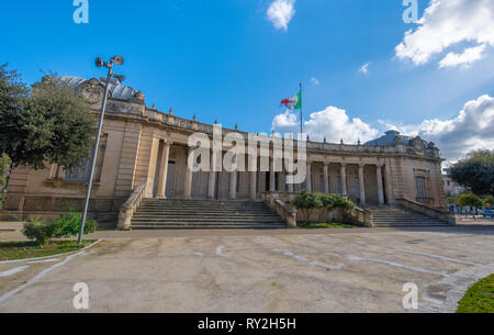 Monument of the fallen. Casa del Mutilato di Guerra and War Memorial (Monumento dei Caduti) on Piazza di Italia square in Lecce, Puglia, Italy Stock Photo