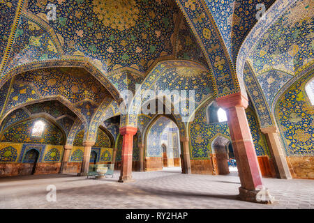 Shah Mosque at Naqsh-e Jahan Square in Isfahan, Iran, taken in Januray 2019 taken in hdr Stock Photo