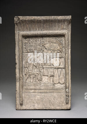 Stele of Hetpet, 1980-1801 BC. Egypt, Middle Kingdom, Dynasty 12. Limestone; overall: 34.2 x 20 x 6 cm (13 7/16 x 7 7/8 x 2 3/8 in Stock Photo