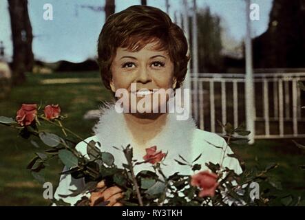 GIULIETTA MASINA, JULIET OF THE SPIRITS, 1965 Stock Photo