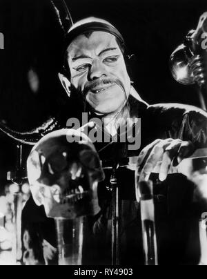 BORIS KARLOFF, THE MASK OF FU MANCHU, 1932 Stock Photo