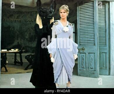 CANDICE BERGEN, THE MAGUS, 1968 Stock Photo