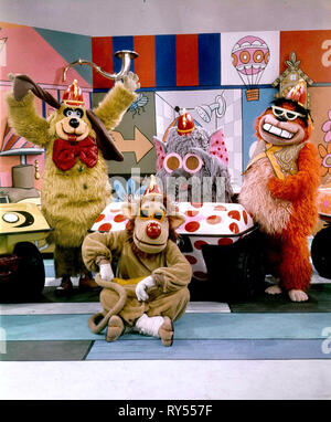 THE BANANA SPLITS ADVENTURE HOUR, Bingo, Drooper, Snorky, Fleegle, 1968 ...