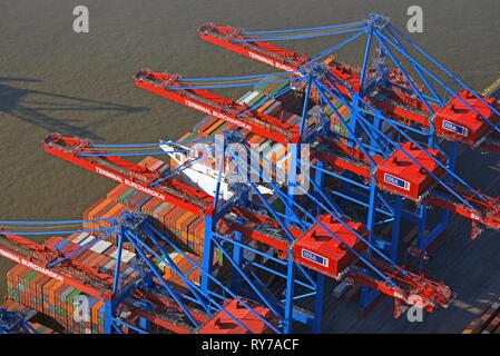 Container ship at container port Burchardkai, Hamburg, Germany Stock Photo