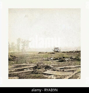 American Civil War: View on Battle Field of Antietam Where Sumner's Corps Charged the Enemy. Scene of Terrific Conflict, Showing Devastation after the Battle with Dead Soldiers on the Battlefield and a Wagon in the Background. Photo, Albumen Print Stock Photo