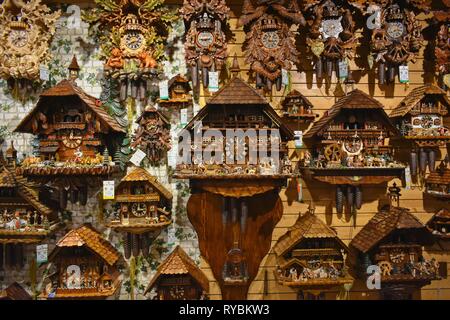 Cuckoo clocks for sale in Triberg, Germany Stock Photo