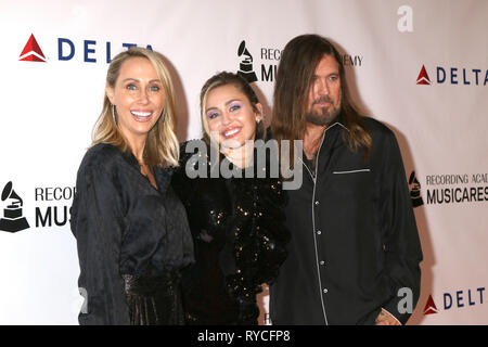 MusiCares 2019 Person of the Year Gala in honor of Dolly Parton held at the LA Convention Center  Featuring: Tish Cyrus, Miley Cyrus, Billy Ray Cyrus Where: Los Angeles, California, United States When: 08 Feb 2019 Credit: Nicky Nelson/WENN.com Stock Photo