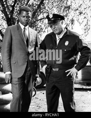 SIDNEY POITIER, ROD STEIGER, IN THE HEAT OF THE NIGHT, 1967 Stock Photo