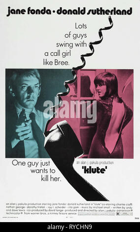 DONALD SUTHERLAND, JANE FONDA POSTER, KLUTE, 1971 Stock Photo