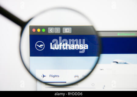Los Angeles, California, USA - 14 February 2019: Deutsche Lufthansa airline website homepage. Deutsche Lufthansa logo visible on screen. Stock Photo