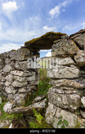 Stone doorway of old ruined croft building, Boreraig, Isle of Skye, Scotland, UK Stock Photo