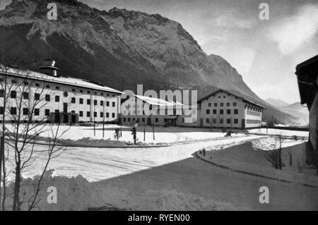 Nazism / National Socialism, military, Wehrmacht, army, barrack, Karwendel barracks Neuenburg in Mittenwald, garrison of the mountain pionieers battalion 54, view, later 1930s, Additional-Rights-Clearance-Info-Not-Available Stock Photo