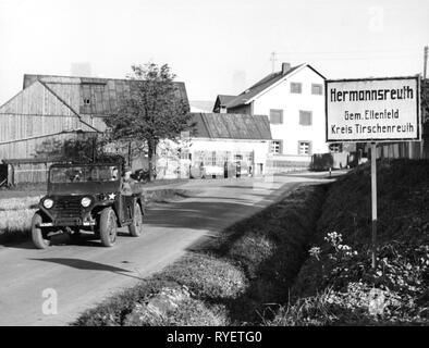 M151 Black and White Stock Photos & Images - Alamy
