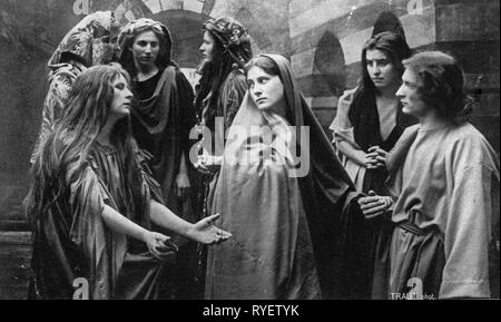 theatre / theater, Passion plays, Oberammergau 1922, wailing women, picture postcard, F. Bruckmann, Munich, 1922, Additional-Rights-Clearance-Info-Not-Available Stock Photo