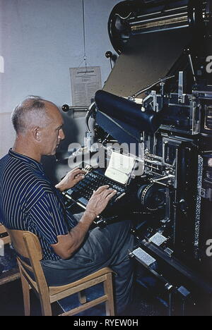 press / media, composing-room, typesetter at linotype, 1957, Additional-Rights-Clearance-Info-Not-Available Stock Photo