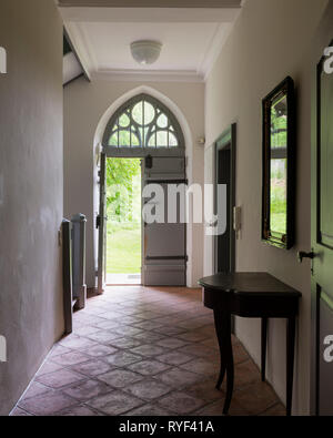 'Gothic front door in Schloss Unterleinleiter in Bavaria, Germany' Stock Photo