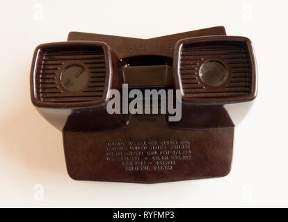 Rectangular View Master View master 3d dimensions viewer Stock Photo - Alamy
