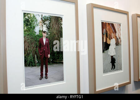 New York, NY, USA. 23 Jan, 2008. Atmophere at The Wednesday, Jan 23, 2008 Private Opening Reception For The Sartorialist Exhibit at Danziger Projects in New York, NY, USA. Credit: Steve Mack/S.D. Mack Pictures/Alamy Stock Photo