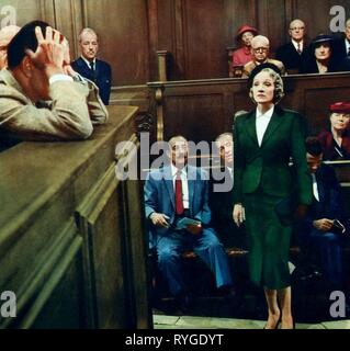 TYRONE POWER, MARLENE DIETRICH, WITNESS FOR THE PROSECUTION, 1957 Stock Photo